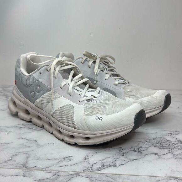 On Running Cloudrunner White Gray Sneakers 9 - Picture 1 of 8